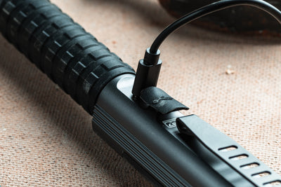 How to Clean Your USB-C Charging Port